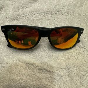 Ray Bans - New Wayfarers (used)